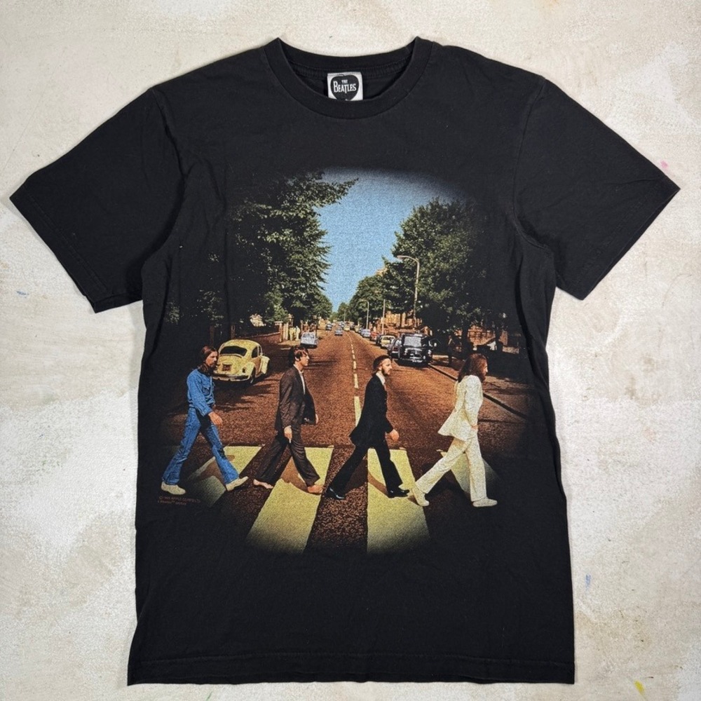 Vintage Beatles T-Shirt Abbey Road 2005 Apple Corp. Men's Small